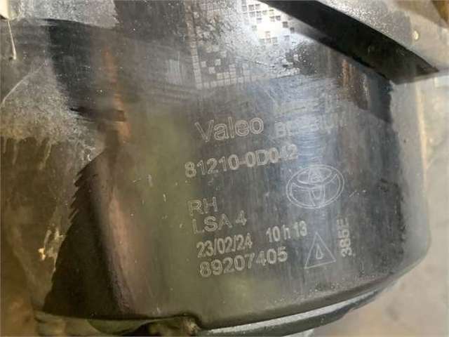 TOYOTA 812100D042 Faro antiniebla derecho  comprar en Albacete