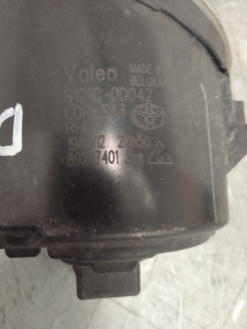 812100D042 Faro antiniebla derecho  comprar en Reus