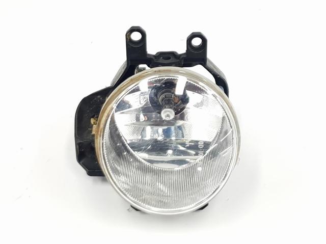 Faro antiniebla derecho 812100D110 Toyota