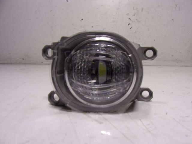 8121012240 Toyota
