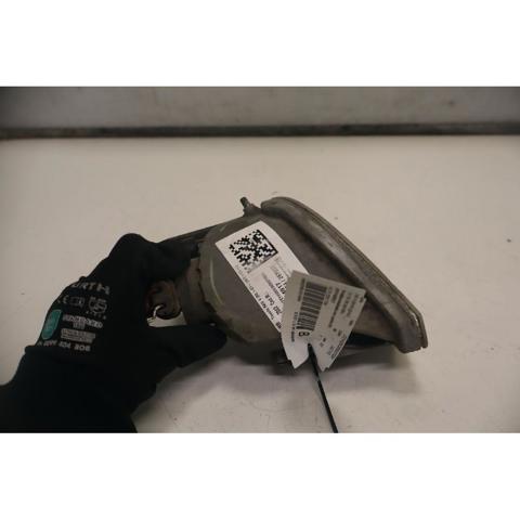 8121142020 TOYOTA Faro antiniebla derecho  en stock Gandía