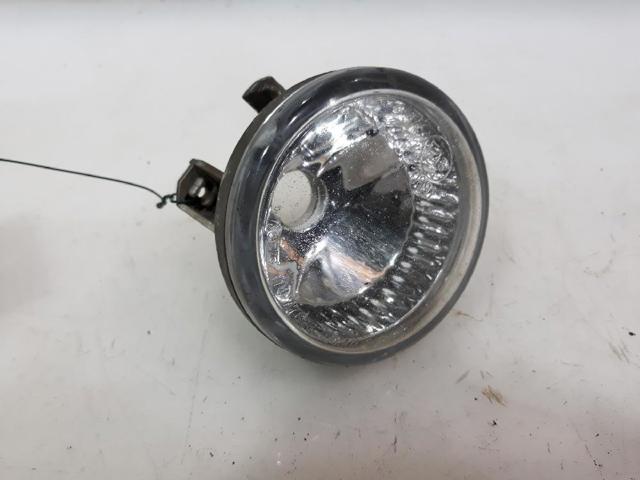 Luz antiniebla derecha 8121152061 TOYOTA