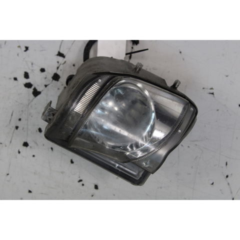 Faro antiniebla derecho 8121153281 Toyota