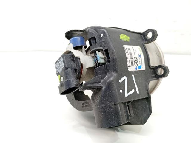8122002110 TOYOTA Faro antiniebla izquierdo  comprar en Jaén