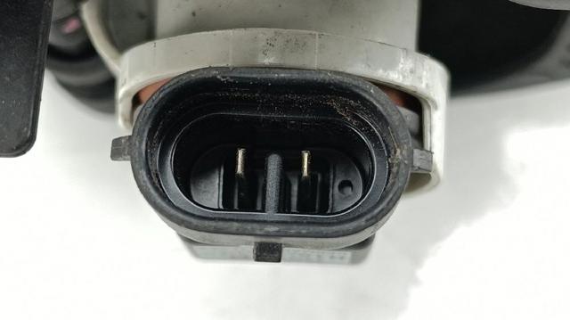 8122002110 TOYOTA Luz antiniebla izquierdo  en stock Córdoba