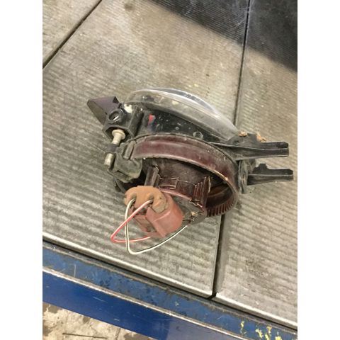 TOYOTA 812200D020 Luz antiniebla izquierdo comprar Tarragona