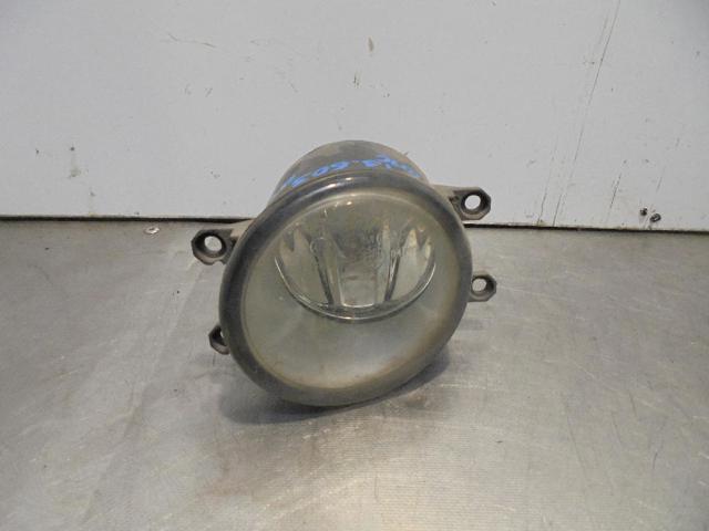 TOYOTA 812200D042 Luz antiniebla izquierdo comprar Barcelona