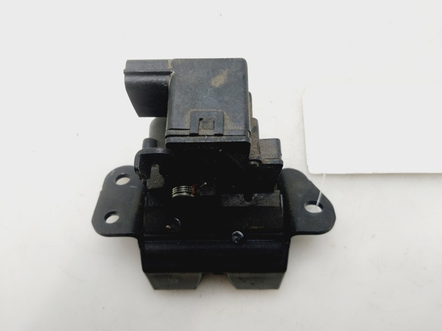 812301H000 Cerradura de tapa de maletero  disponible Málaga