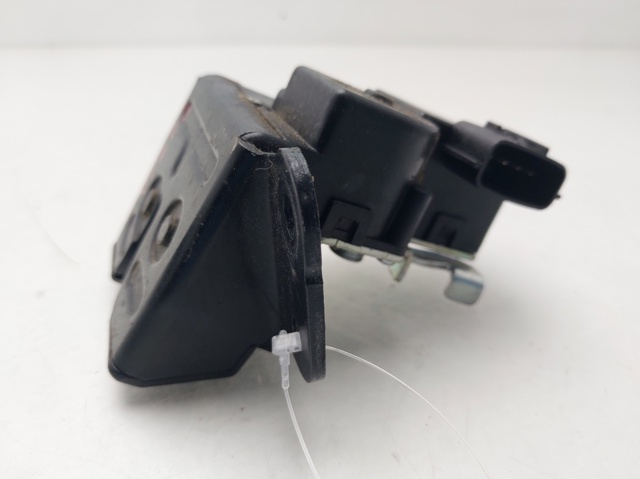 812301H000 HYUNDAI Cerradura de tapa de maletero  disponible Vigo