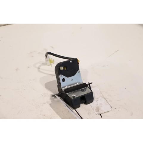 812301W210 Cerradura de maletero comprar Almería