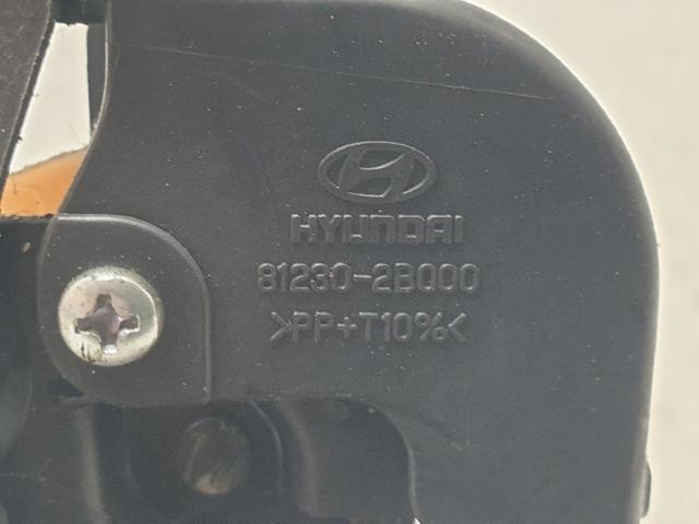 812302B000 Cerradura de tapa de maletero  disponible Utrera