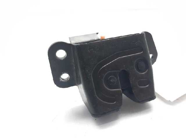 812302B000 HYUNDAI Cerradura de tapa de maletero  disponible Ourense