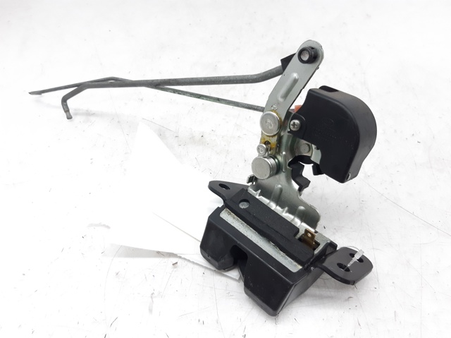 812302B000 HYUNDAI Cerradura de tapa de maletero  disponible Alicante