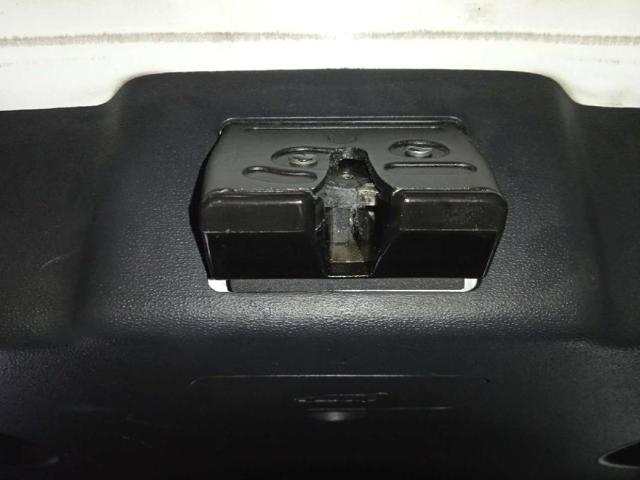 812302L000 HYUNDAI Cerradura de maletero comprar Madrid