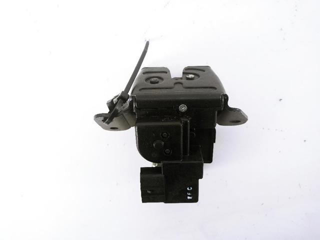 812302L000 Cerradura de maletero  en stock Castellón