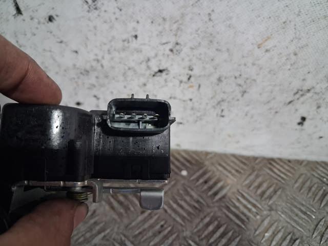 812302S000 HYUNDAI Cerradura de maletero comprar Alcalá