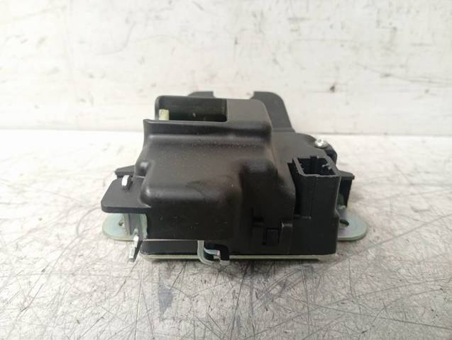 Precio del repuesto Cerradura de puerta trasera I40  sedán