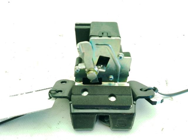 812302W000 Cerradura de tapa de maletero  comprar en Zaragoza