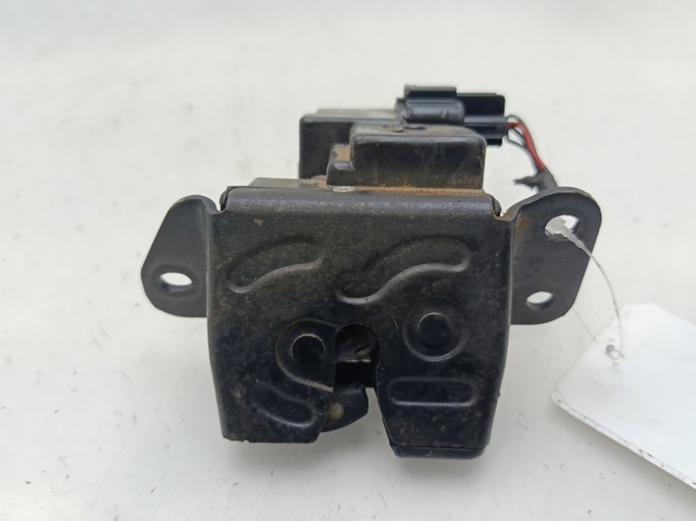 Cerradura de maletero KIA Carens  ()