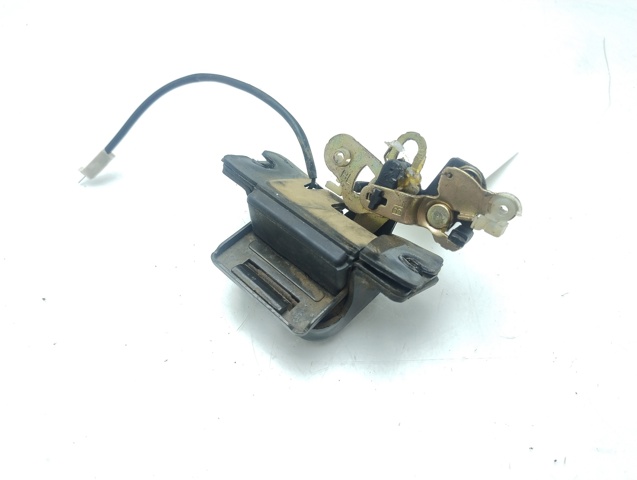 Cerradura de maletero KIA Sorento I (JC)
