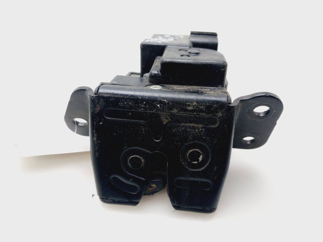 812303W000 Cerradura de tapa de maletero  disponible Utrera