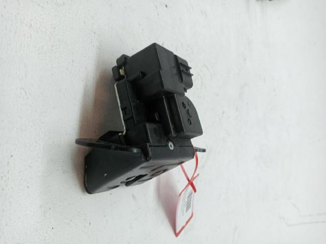 HYUNDAI 812303W000 Cerradura de maletero  en stock Terrassa