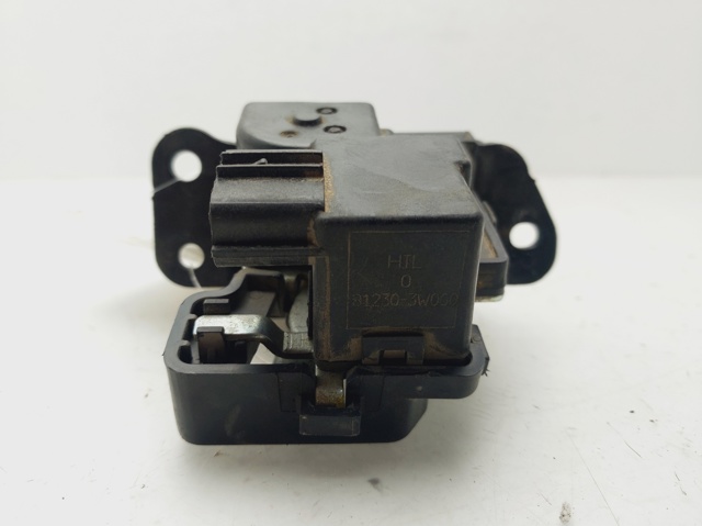 812303W000 HYUNDAI Cerradura de maletero comprar Alcalá