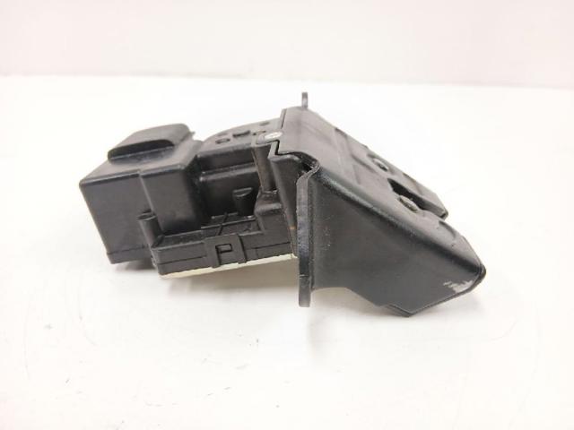 81230A6000 HYUNDAI Cerradura de tapa de maletero  comprar en Oviedo