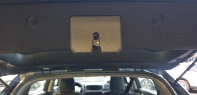 81230D3000 HYUNDAI Cerradura de tapa de maletero  disponible Alicante