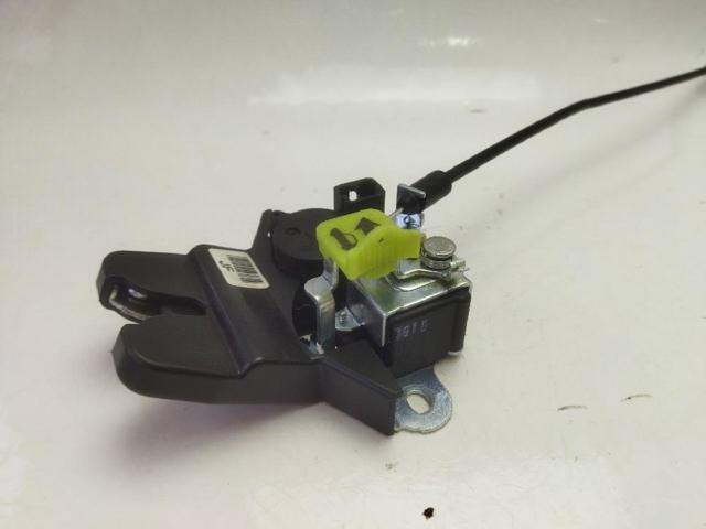 Cerradura de maletero 81230D4000 HYUNDAI