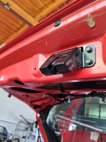 Comprar Cerradura de puerta de maletero KONA  OS