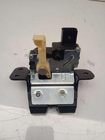 81230J9000 Cerradura de maletero comprar Sevilla