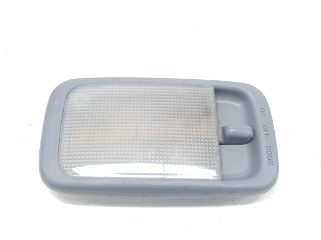 Luz interior (cabina) 8124012060B1 Toyota