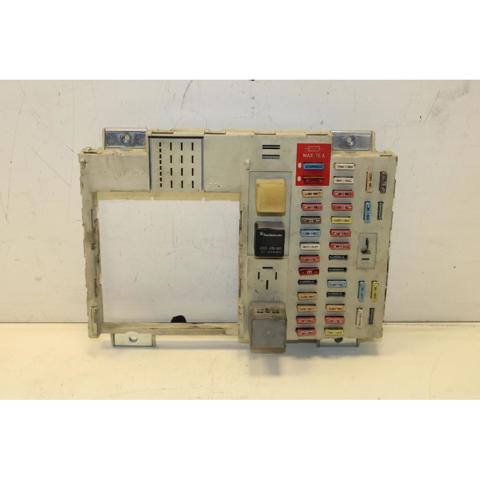 Caja de relés y fusibles 81254446074 MAN