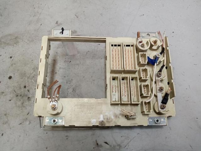 Caja reles 81254446074 MAN