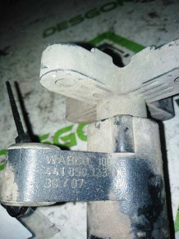 81259370040 Sensor de nivel de carrocería trasero  en stock Granada