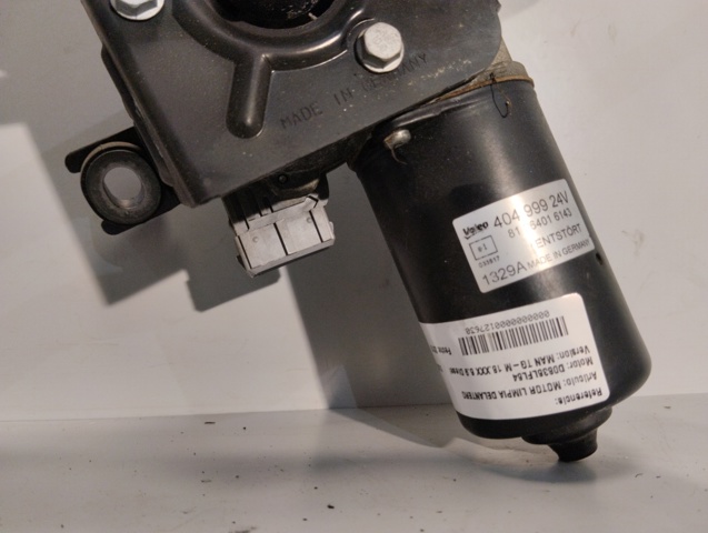 MAN 81264016143 Motor del limpiaparabrisas  disponible España