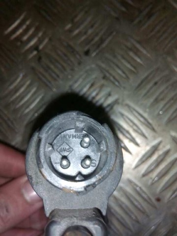 MAN 81264856033 Bomba de agua limpiaparabrisas, delantera comprar Barcelona