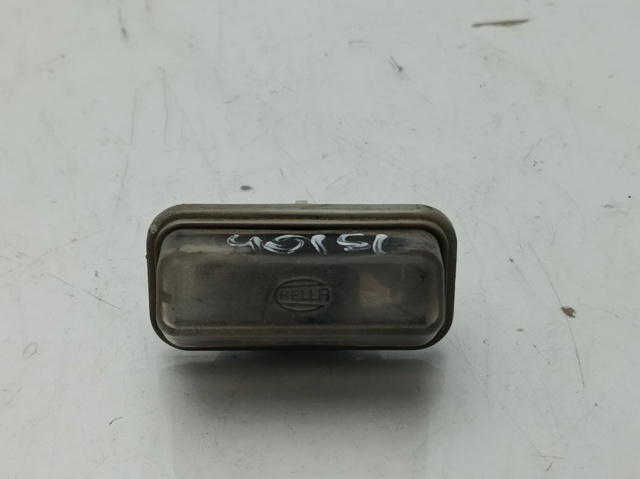 Comprar Luz de matrícula trasera Toyota Avensis  T25 a bajo precio