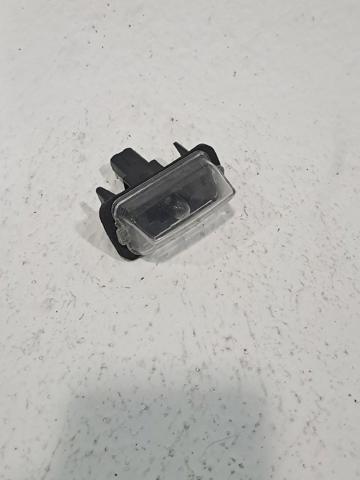 812700D120 TOYOTA Luz matricula  en stock Huelva