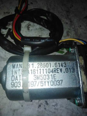 81286016143 MAN Motor del elevalunas de la puerta delantera  disponible Vigo