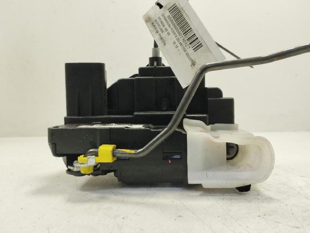 HYUNDAI 813101J020 Cerradura  en stock Terrassa