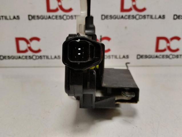 813102E000 HYUNDAI Cerradura de puerta delantera izquierda  disponible Ourense