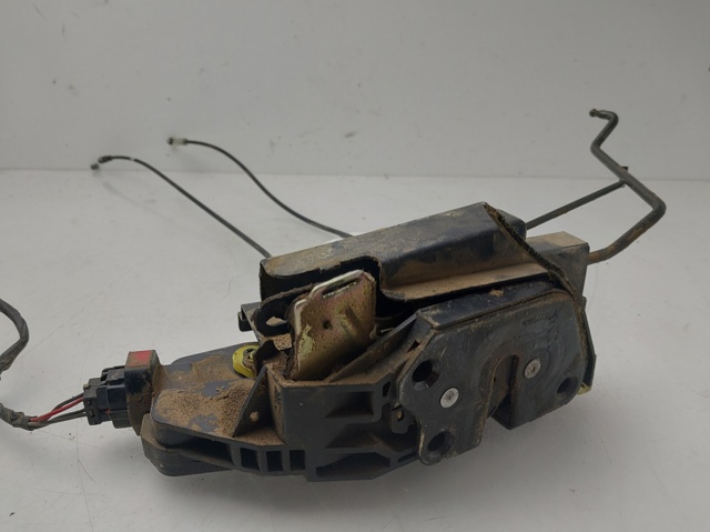 813102E000 Cerradura de puerta delantera izquierda  comprar en Reus