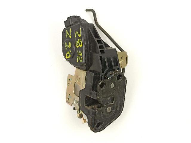 813102E000 Cerradura de puerta delantera izquierda  comprar en Reus