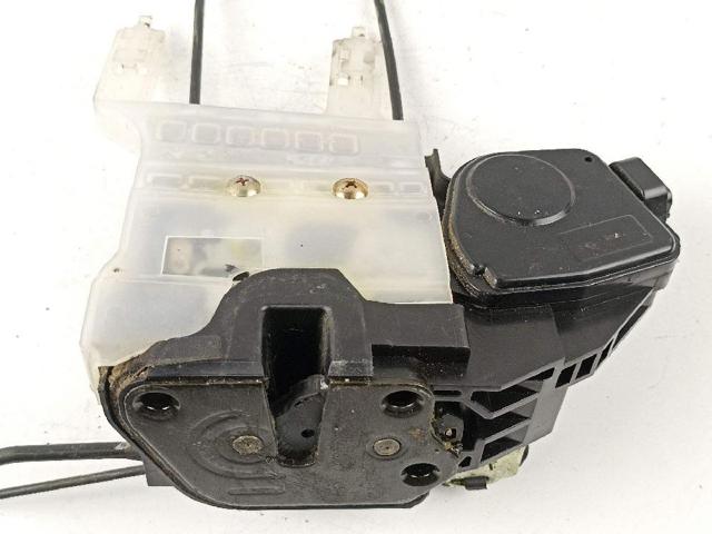 813102E010 HYUNDAI Cerradura  en stock Gandía
