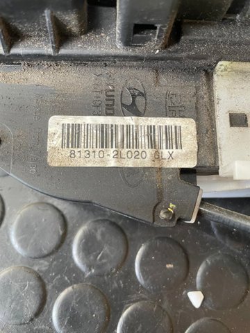 HYUNDAI 813102L020 Cerradura  en stock Salamanca