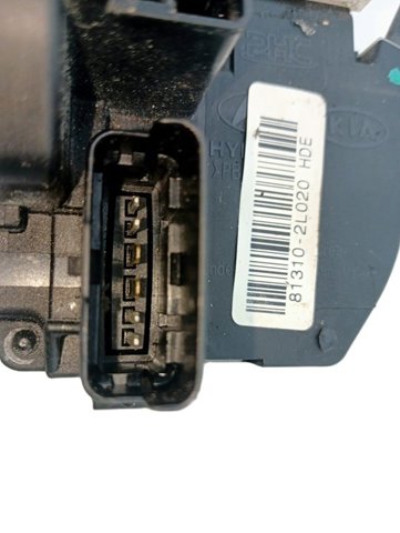 HYUNDAI 813102L020 Cerradura de puerta delantera izquierda  comprar en Murcia
