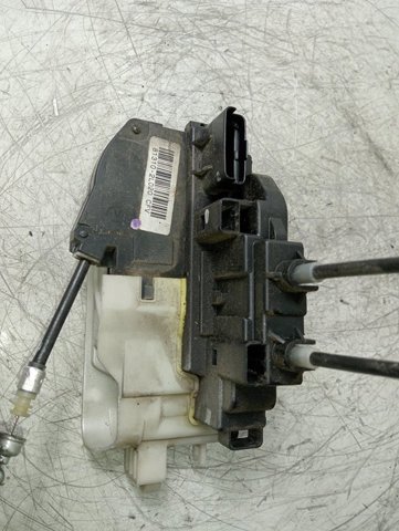 813102L020 Cerradura de puerta delantera izquierda  comprar en Zaragoza
