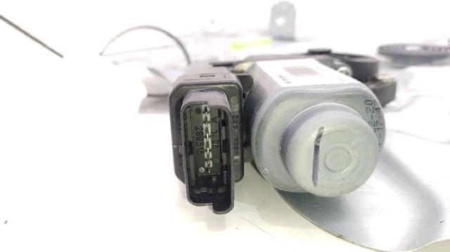 813102Y000 HYUNDAI Cerradura de puerta delantera izquierda  disponible Ourense